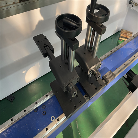 TMT बार DIA 4-8mm CNC स्वचालित रिबार स्ट्रिप झुकाउने मेसिन/स्टील हुप झुकाउने मेसिन